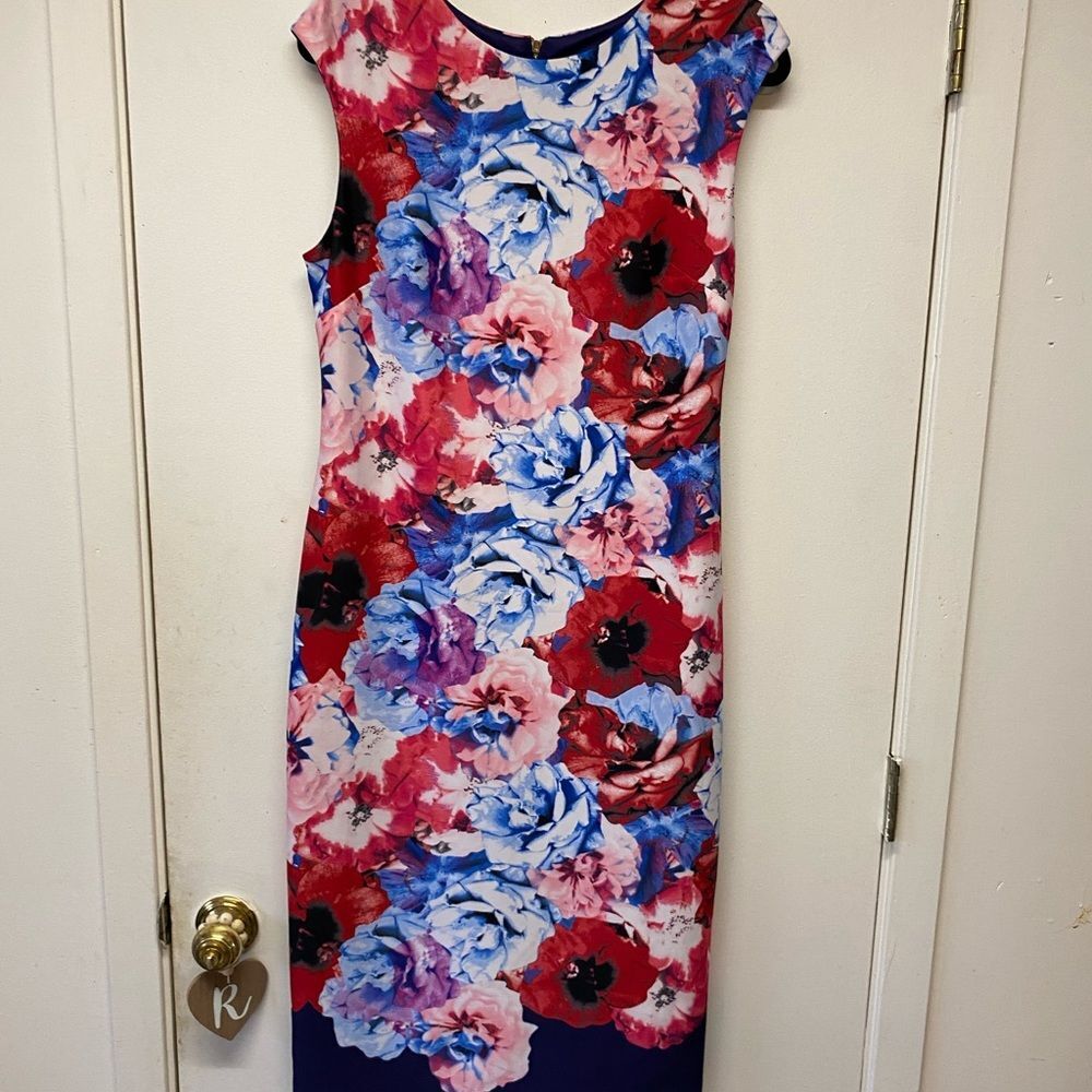 Vince Camuto Size 14 Bodycon Floral Navy with Red and Pink Roses